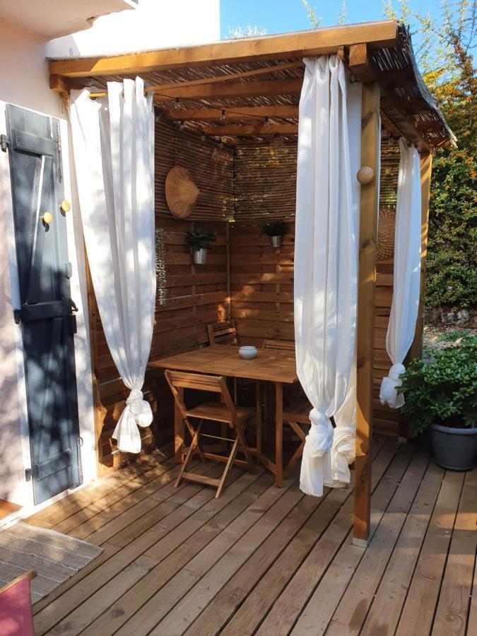 Une Nuit A Bali - Appartement Cocooning Solliès-Toucas Exterior foto