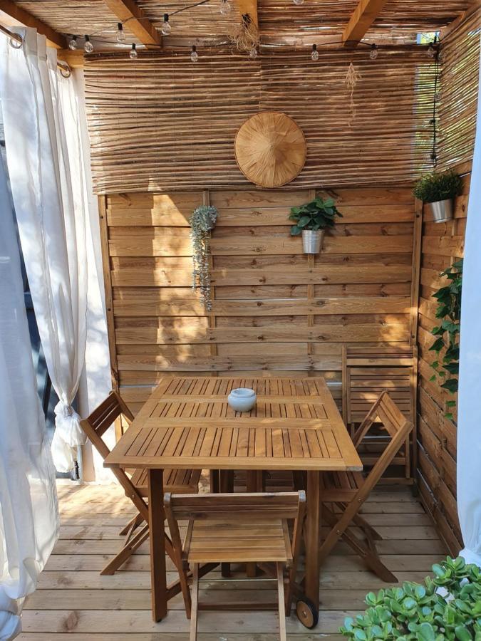 Une Nuit A Bali - Appartement Cocooning Solliès-Toucas Exterior foto